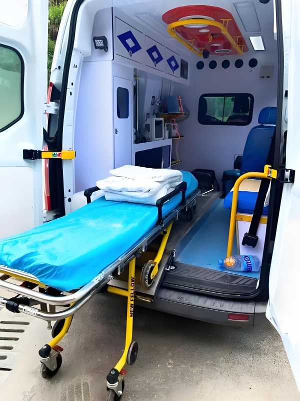 120救护车服务中心-长短途救护车